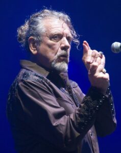 Robert Plant primio nagradu za životno delo i odao počast Dolly Parton